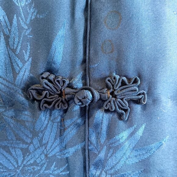 Vintage Peony Shanghai Blue Silk Jacquard Puffer Vest - Picture 3 of 4